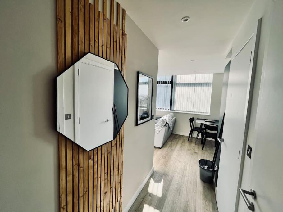 Stunning One Bedroom Apartment In Old Trafford Manchester Zewnętrze zdjęcie