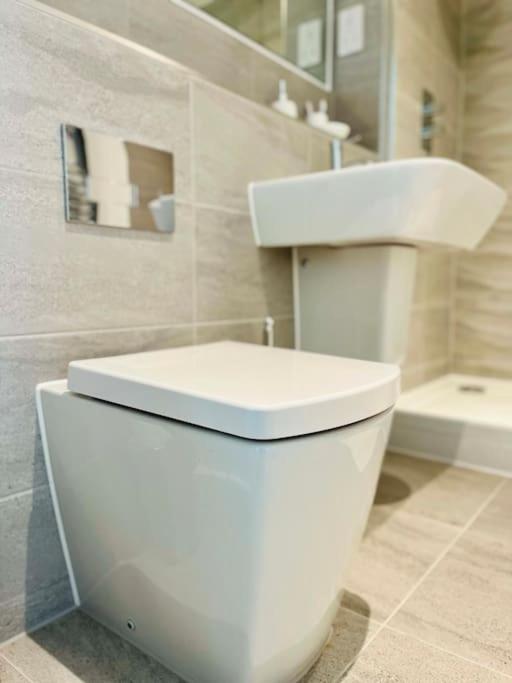 Stunning One Bedroom Apartment In Old Trafford Manchester Zewnętrze zdjęcie